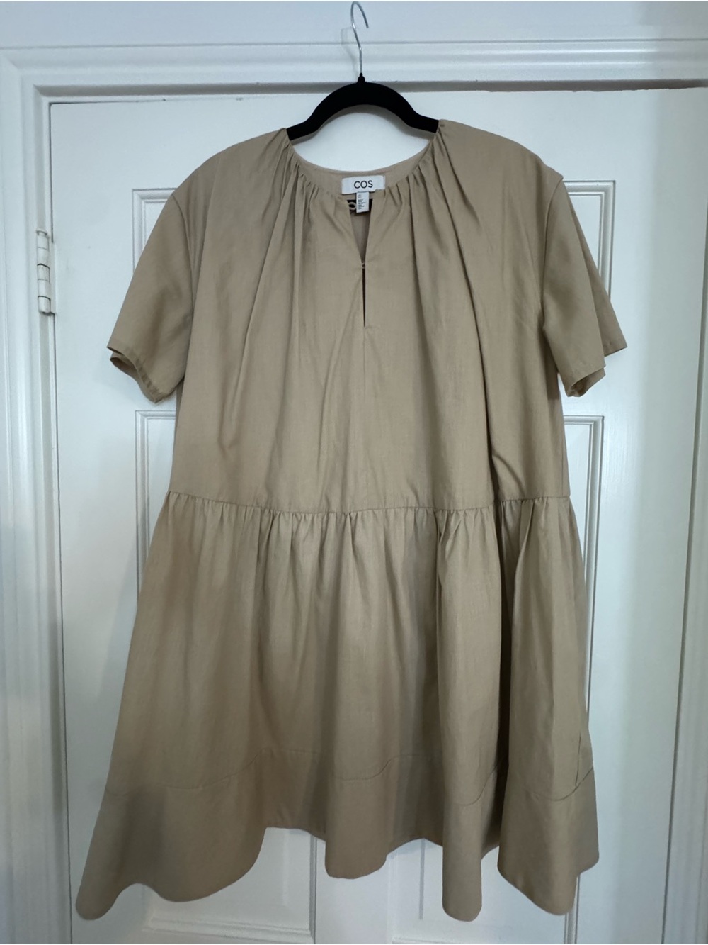 COS Beige Short-Sleeve Tiered Smock Dress